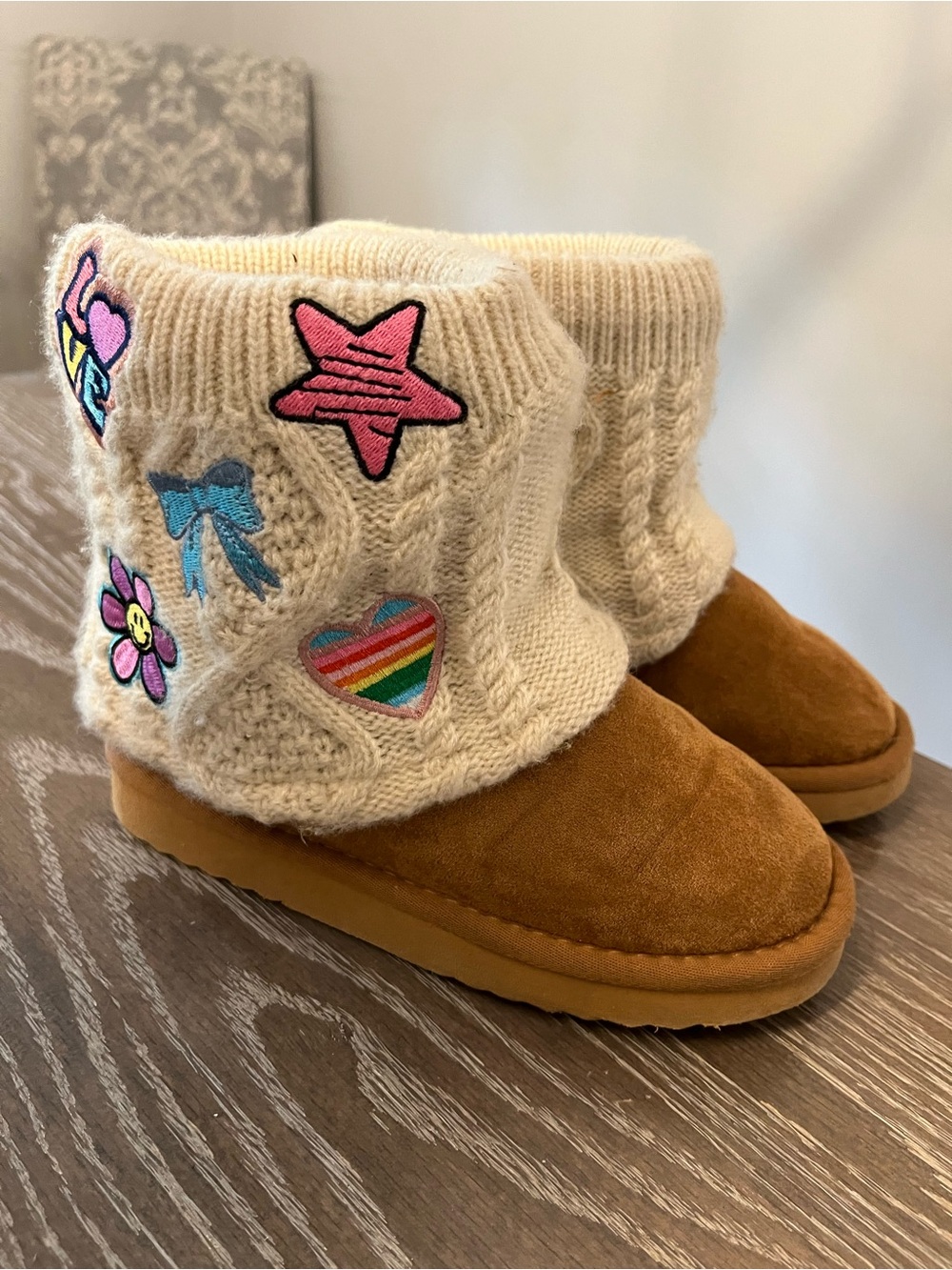 Steve Madden Girls Cozy Frosty Boots
